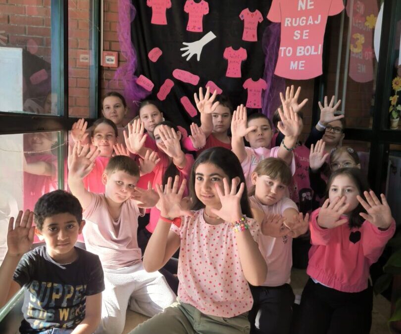 I Područne škole Greda i Žažina obilježile su Dan ružičastih majica